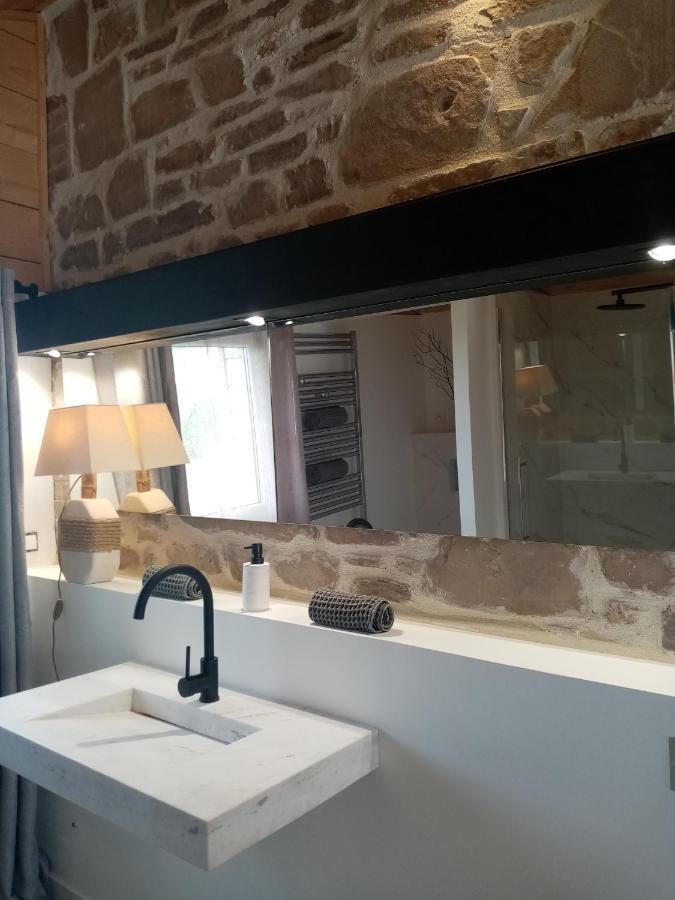 Hotel Galerie, Tumulus De La Hogue Fontenay-le-Marmion Zewnętrze zdjęcie