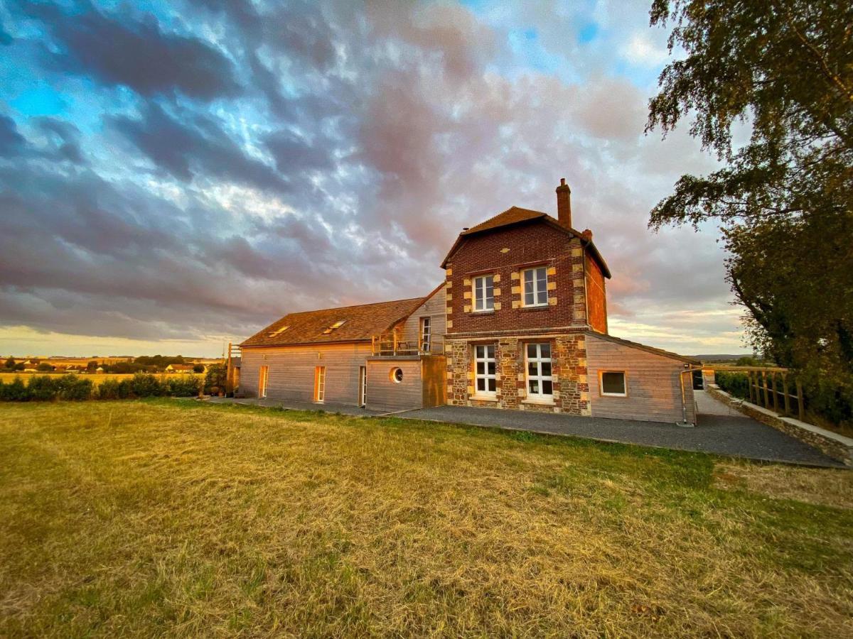 Hotel Galerie, Tumulus De La Hogue Fontenay-le-Marmion Zewnętrze zdjęcie